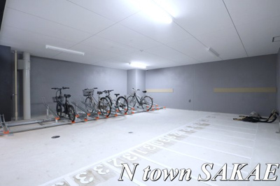 【駐車場】 | プレサンス鶴舞パークグラッド