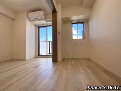 【居間・リビング】 | プレサンス鶴舞パークグラッド | ゆったりとしたリビングです