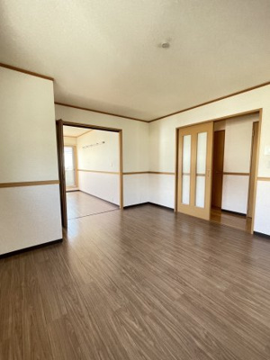 【居間・リビング】 | シャンツェ日野