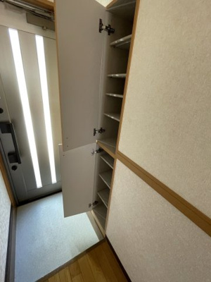【玄関】 | シャンツェ日野