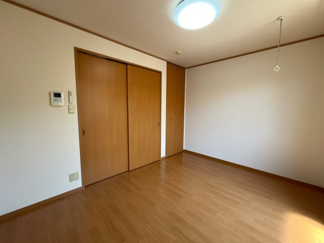 プランドール夢咲の居間・リビング