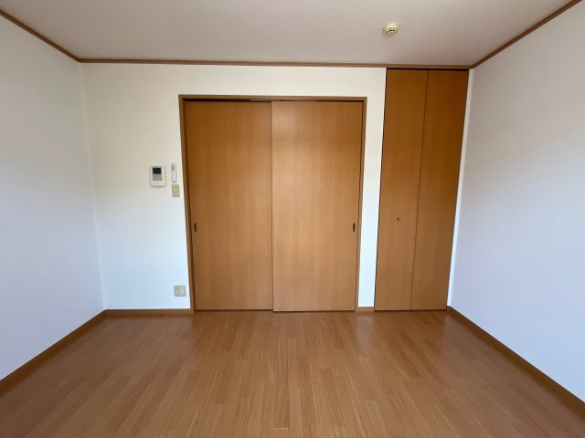 プランドール夢咲の居間・リビング