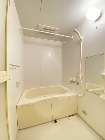 リバーパークかわせみの浴室