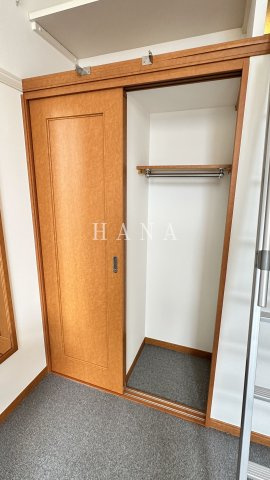 レオパレスフィールドマーシュの収納