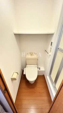 レオパレスフィールドマーシュのトイレ|温水洗浄便座あり
