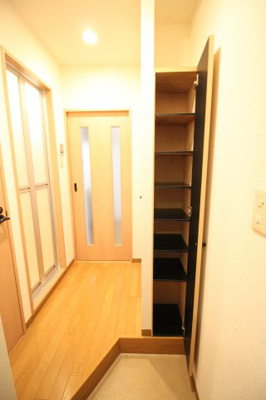 【玄関】 | Collection阿倍野 | シューズボックスのある玄関