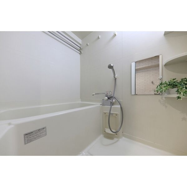 クピットガーデン千代田の浴室