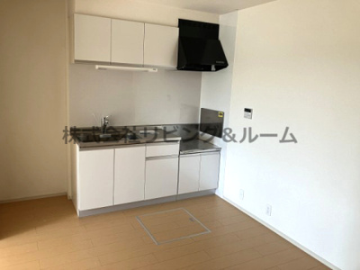 【居間・リビング】 | レイクサイドヴィラ | 反転となります。