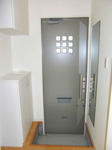 サニーハイツタマキⅡの玄関