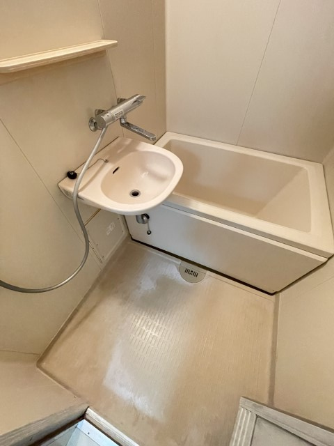 ジュネス新在家の浴室|コンパクトで使いやすいお風呂です