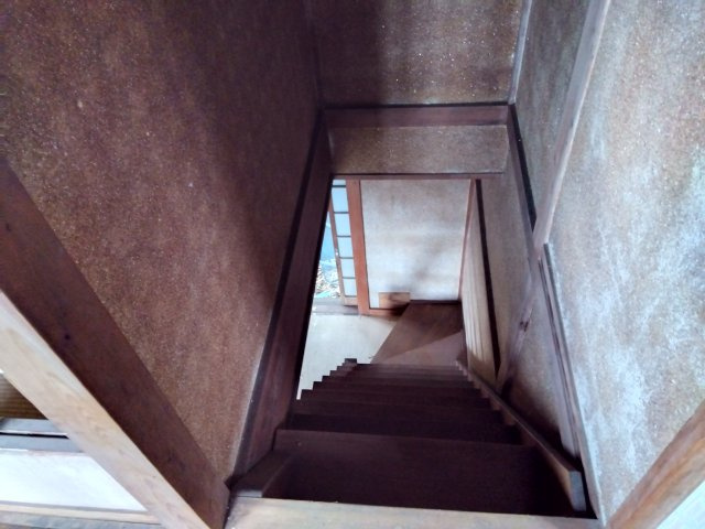 売土地　三島市谷田のその他|現在上物があります。解体更地渡しになります。室内の参考画像です。