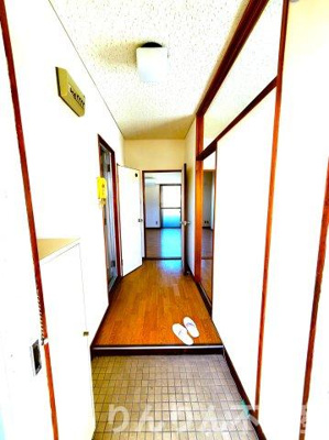 【玄関】 | 第2沖浜ビル | 玄関です