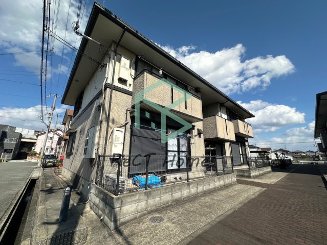 姫路市玉手３丁目のハイツの外観