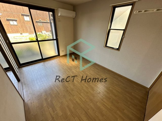 第5山下ハイツの居間・リビング