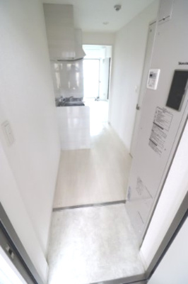 【玄関】 | U-RO尼崎 | 明るい玄関です