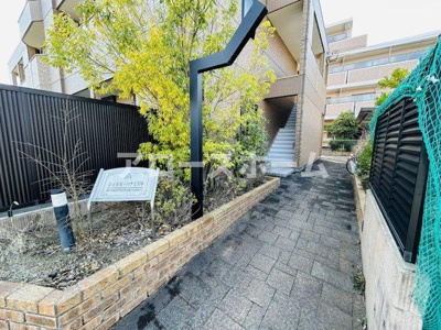 【エントランス】 | シェルル・ハナミズキ