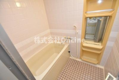 八尾市太田３丁目の賃貸マンションの浴室