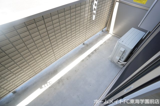 熊本市中央区本山４丁目のアパートのバルコニー