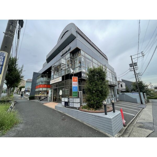 ニット101（事業用）の外観