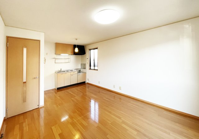 メゾンクレストの居間・リビング