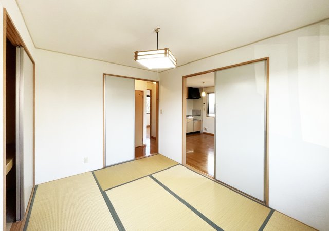 メゾンクレストの和室