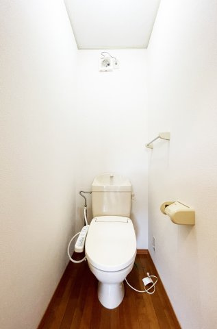 メゾンクレストのトイレ