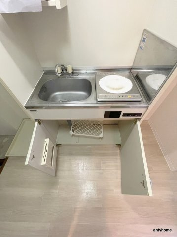 パインコート江坂2　仲介手数料無料のキッチン