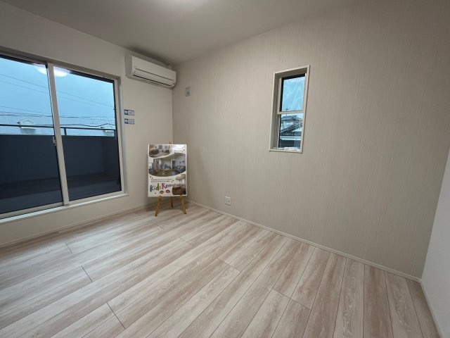 【洋室】 | 中山2丁目　新築住宅