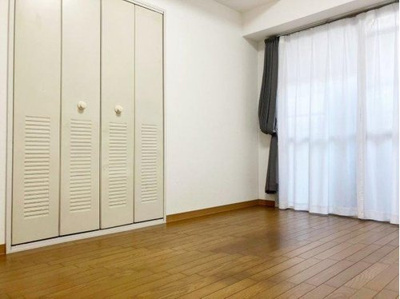 【洋室】 | サンロイヤル北園田