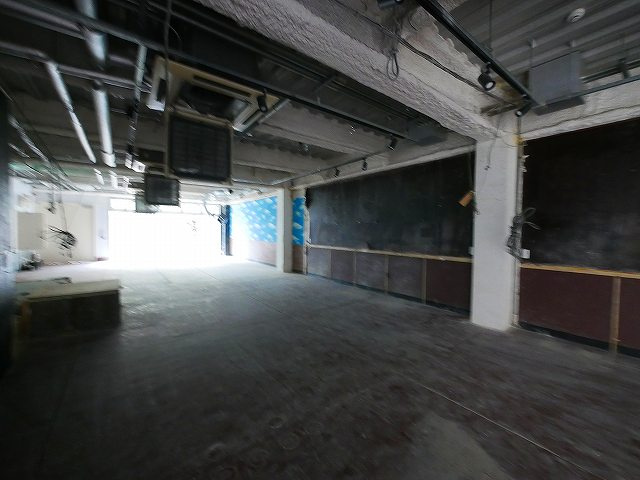 ミツハシビルの内装