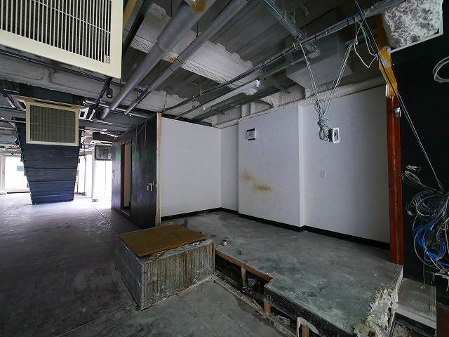 ミツハシビルの内装