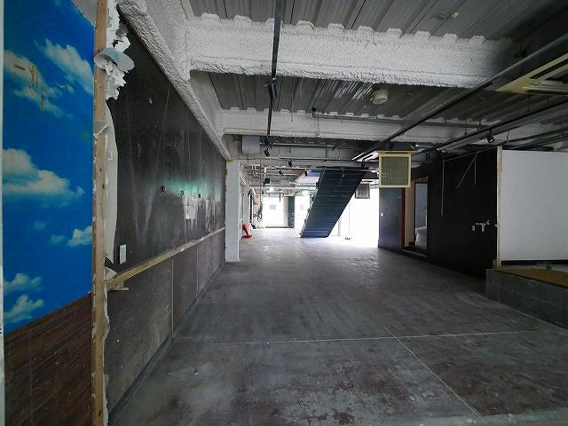 ミツハシビルの内装