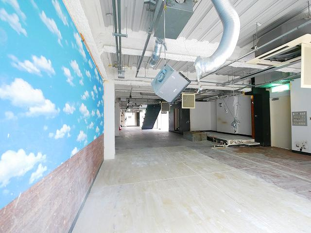 ミツハシビルの内装