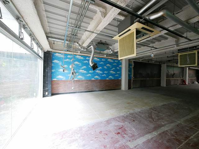 ミツハシビルの内装