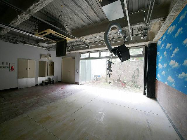 ミツハシビルの内装