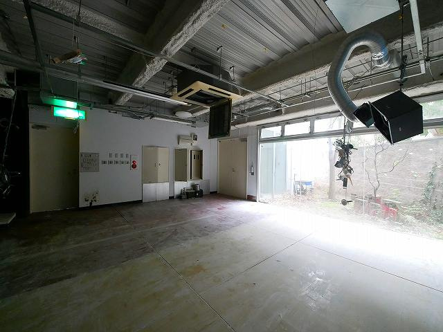 ミツハシビルの内装