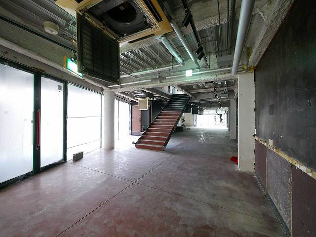 ミツハシビルの内装