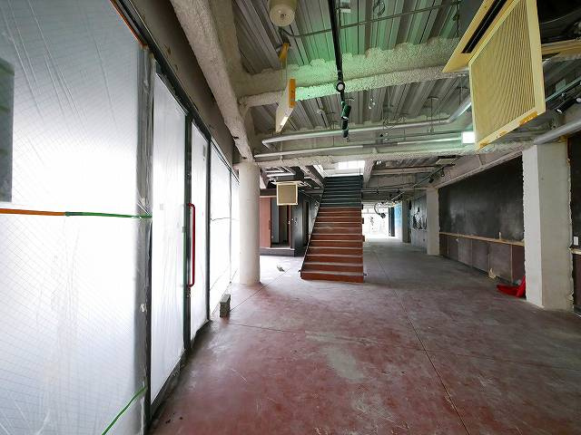 ミツハシビルの内装