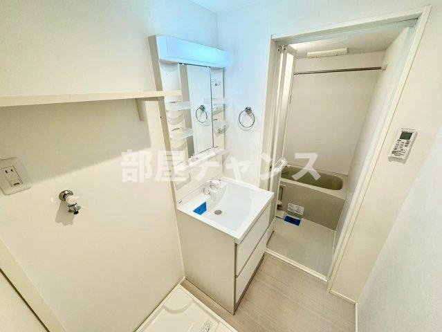 トライデント新栄Ⅰの独立洗面台|朝の身支度には欠かせない独立洗面化粧台