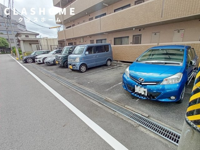 カーサJ　　　刈谷市の賃貸ならクラスホーム刈谷店　　　の駐車場
