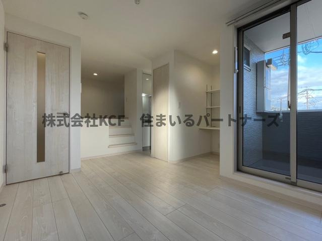 久留米市津福本町のアパートの居間・リビング