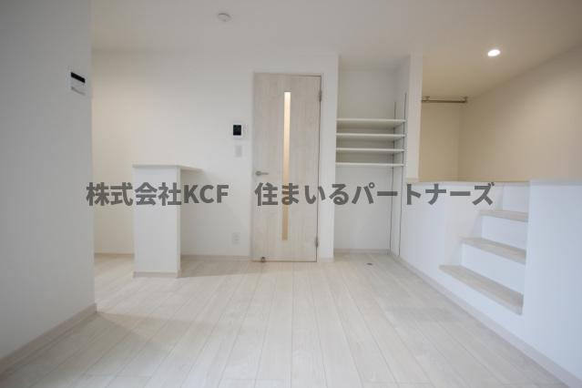 久留米市津福本町のアパートの居間・リビング