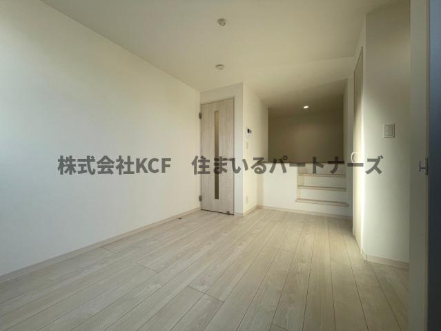 久留米市津福本町のアパートの洋室