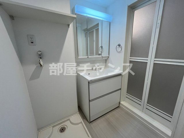 FERIO新栄の洗面所|ゆったりとスペースのある洗面所