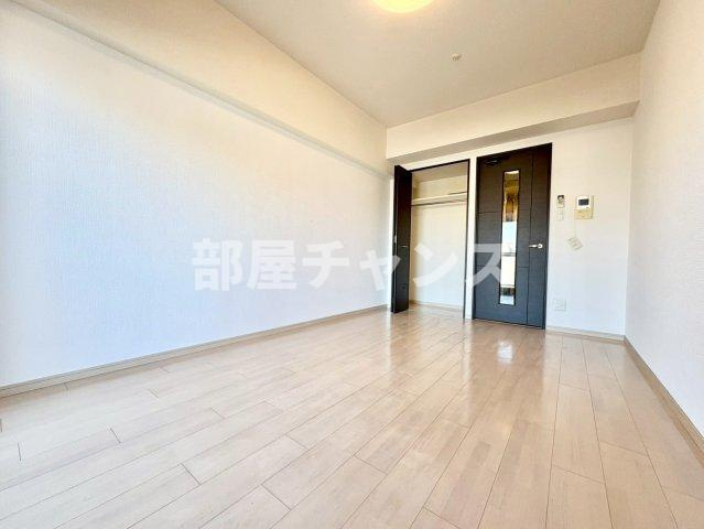 プレサンスmiu新栄の寝室|落ち着いた色調の寝室です