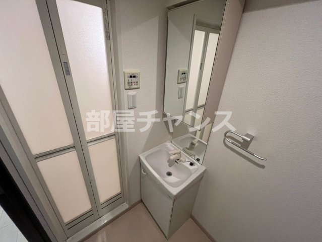 プレサンスmiu新栄の独立洗面台|独立洗面化粧台付き