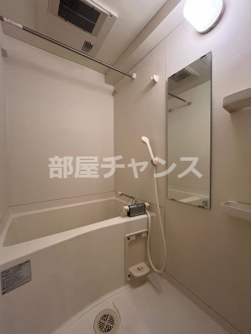 プレサンスmiu新栄の浴室|落ち着いた空間のお風呂です