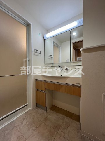 グランルクレ新栄ウエストの独立洗面台|独立洗面台です