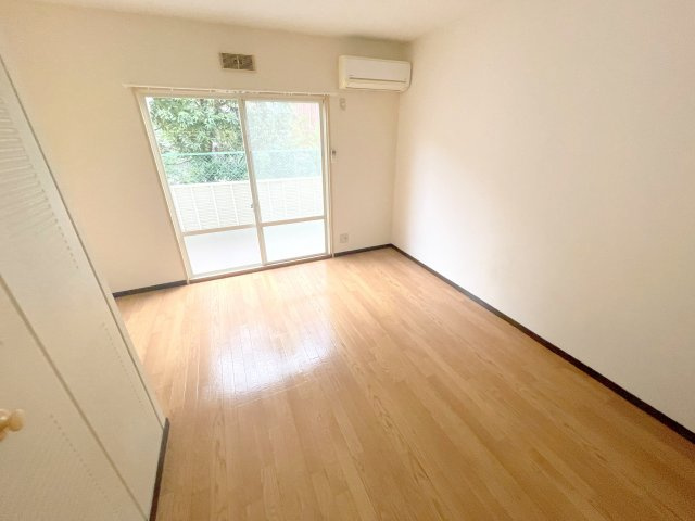 【洋室】 | 天美参番館