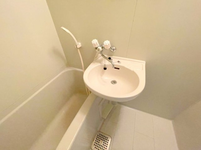 【洗面所】 | 天美参番館
